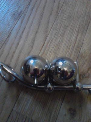 Slit rod, chinese origin. What do you expect for $21 USD??? Waste of money