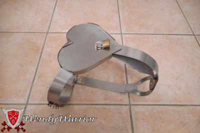 Heart Belt not worn.JPG